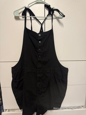 Torrid Black Women's Jumpsuit Romper